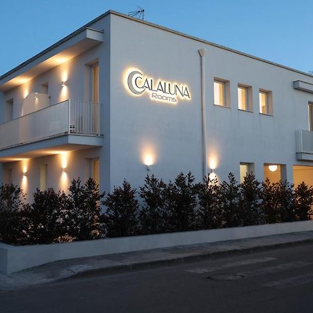 Calaluna Rooms ポルト・チェザーレオ エクステリア 写真